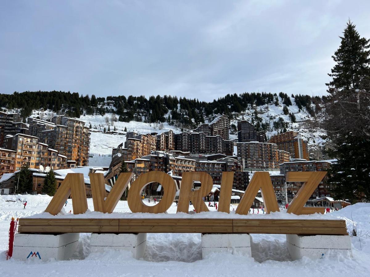 Avoriaz - Portes Du Soleil : Aux Pieds Des Pistes